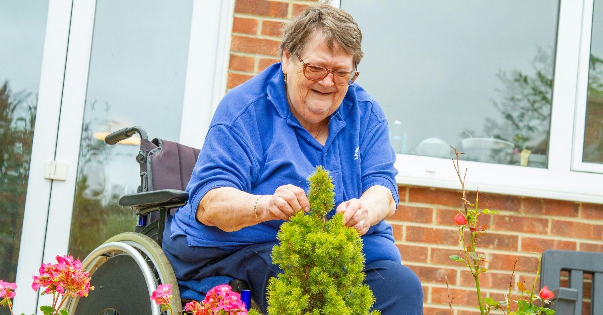 Indoor vs. Outdoor Wheelchair Navigation